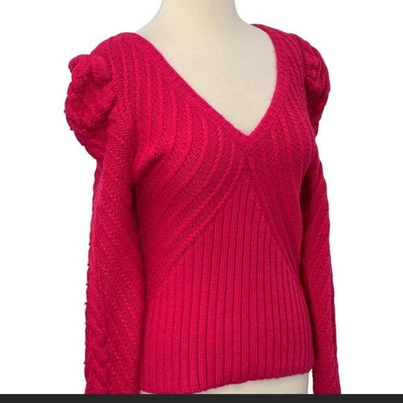 NWT White House Black MarketV-Neck Puff Sleeve Cable Pullover Sweater - Picture 4 of 6